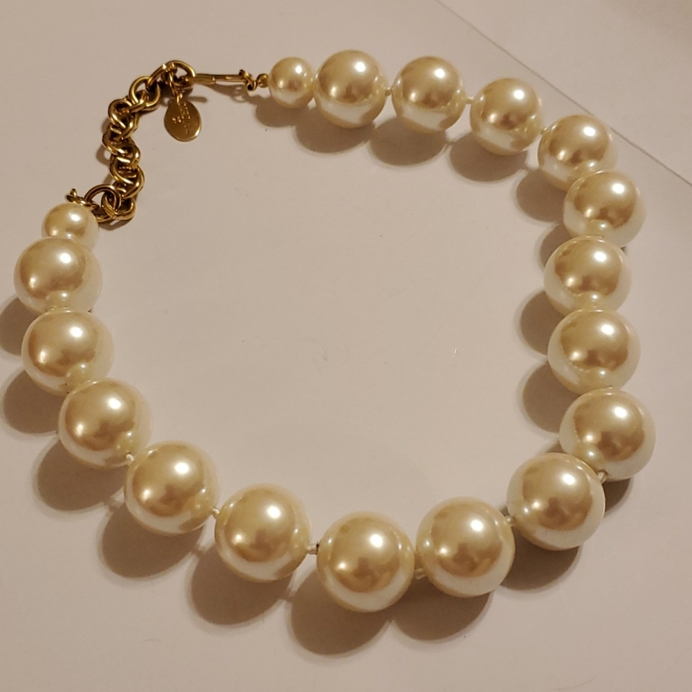 Carolee Pearl Necklace, 18 ",Creamy Lustre Pearls